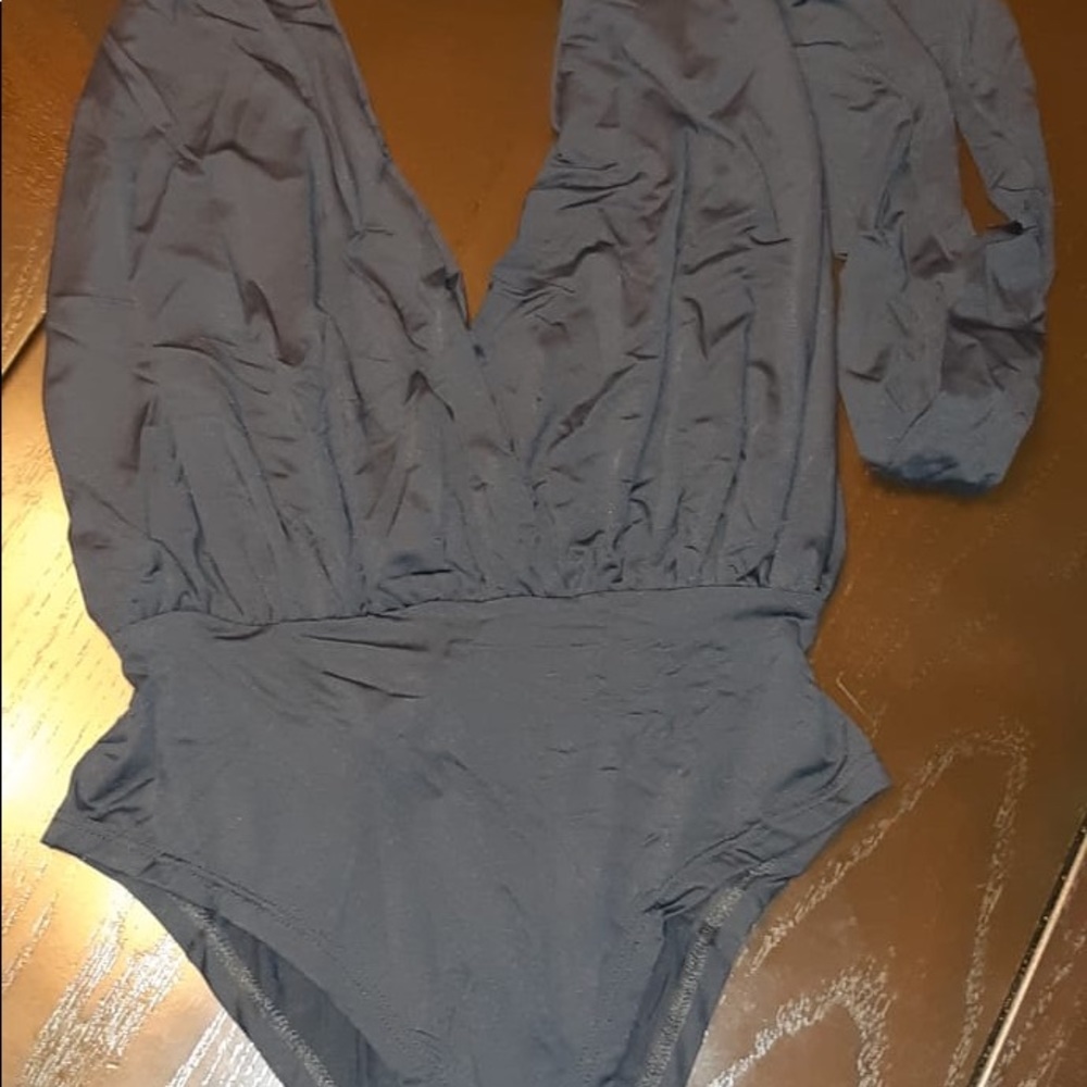 bikinis - Picture 5 of 8